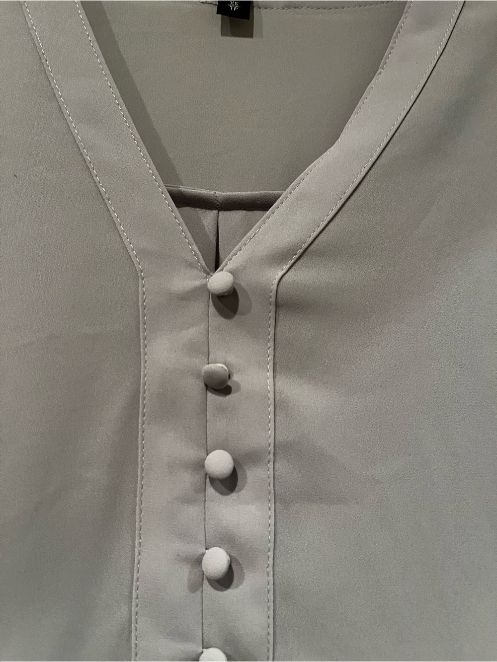 Express Gray V-Neck Button-Front Blouse - Picture 2 of 5